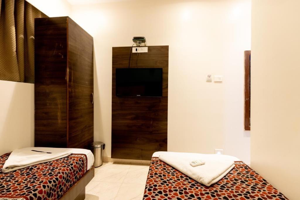 Hotel A. K. International - Fort Mumbai Exterior foto