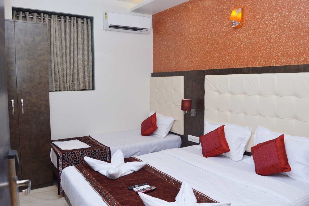 Hotel A. K. International - Fort Mumbai Exterior foto