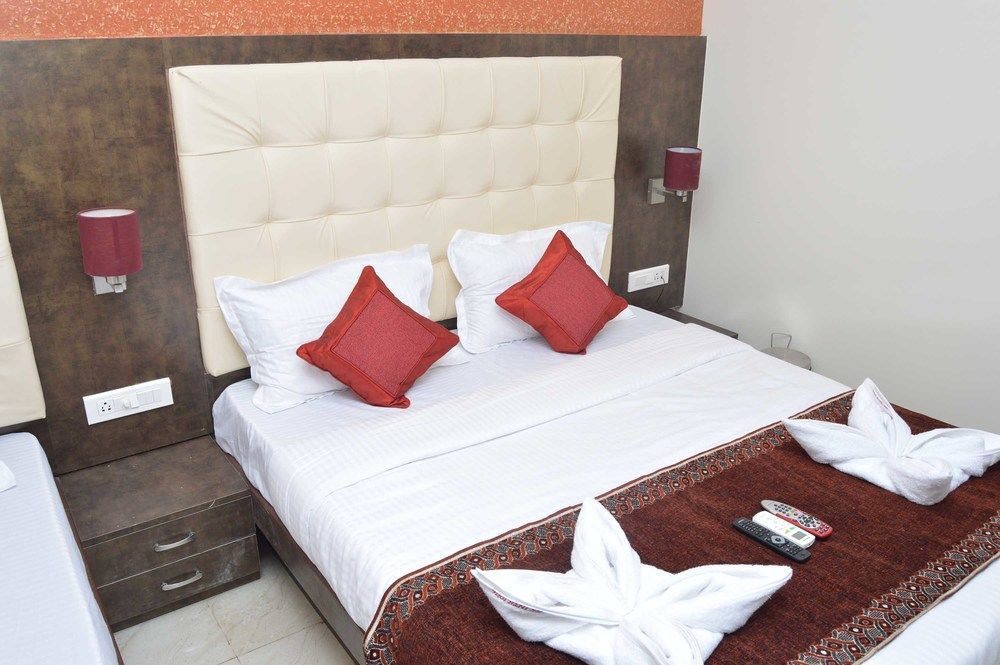 Hotel A. K. International - Fort Mumbai Exterior foto